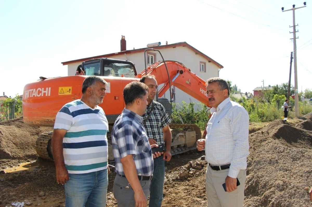 Seydişehir\'de Kanalizasyon Yenileme Çalışması