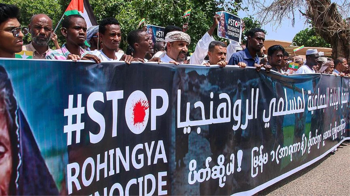 Sudan\'da Arakanlı Müslümanlara Destek Gösterisi