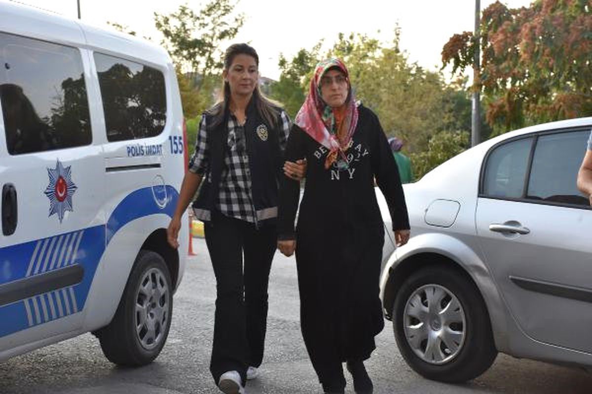 Aksaray\'da Eğitimcilere Fetö Operasyonu: 40 Gözaltı