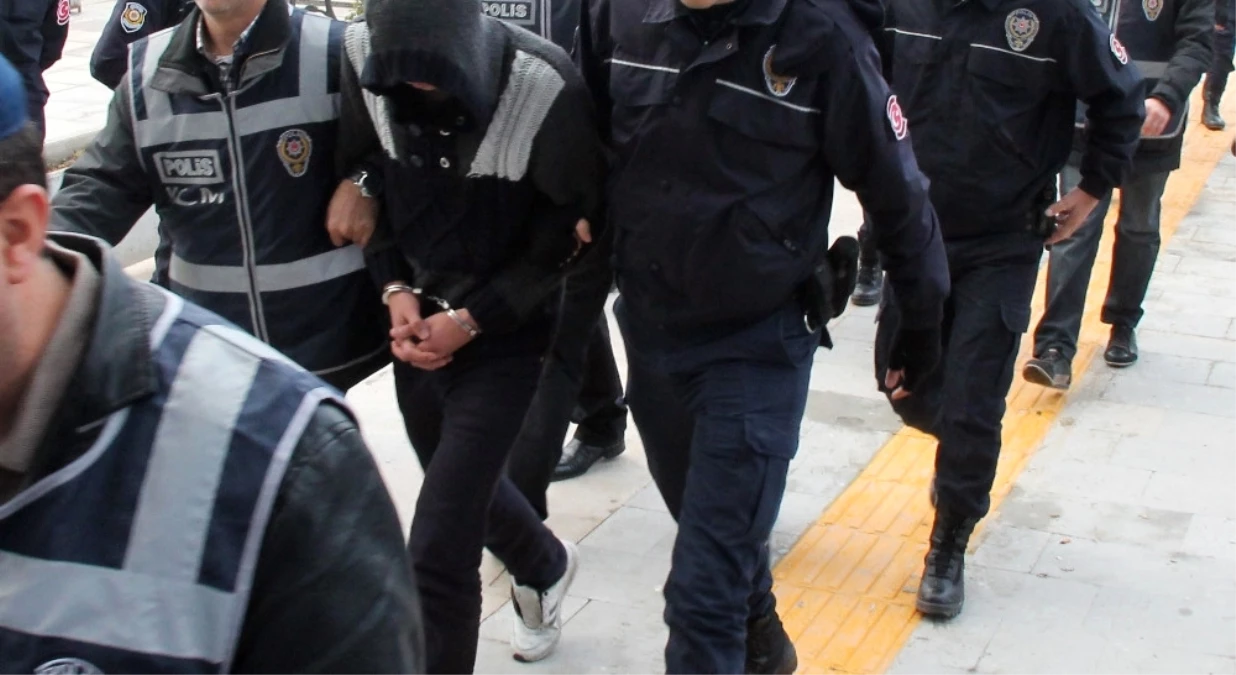 Ankara Merkezli 9 İlde Fetö Operasyonu: 97 Gözaltı