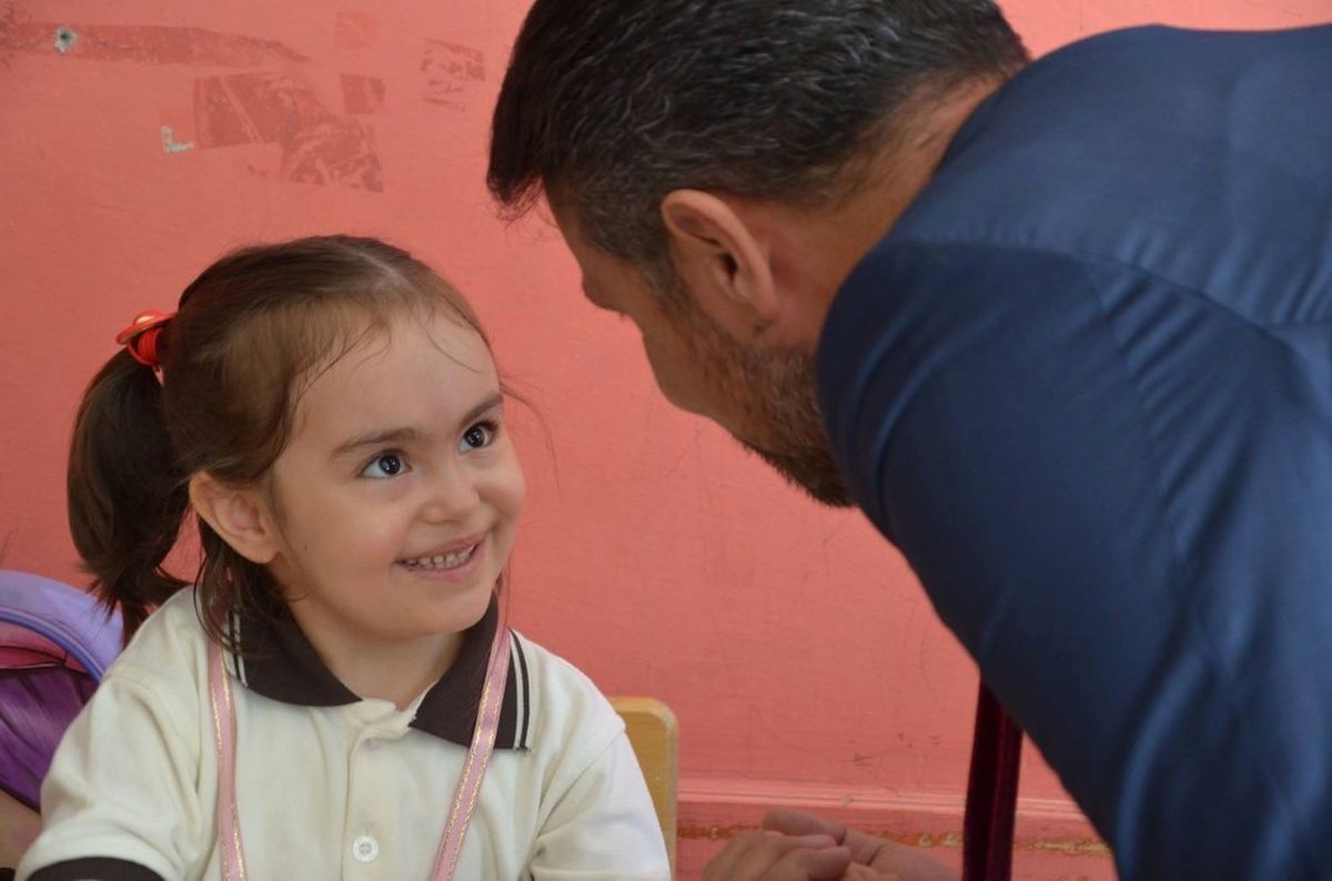 Başkan Yüzügüllü Birinci Sınıfları Gezdi