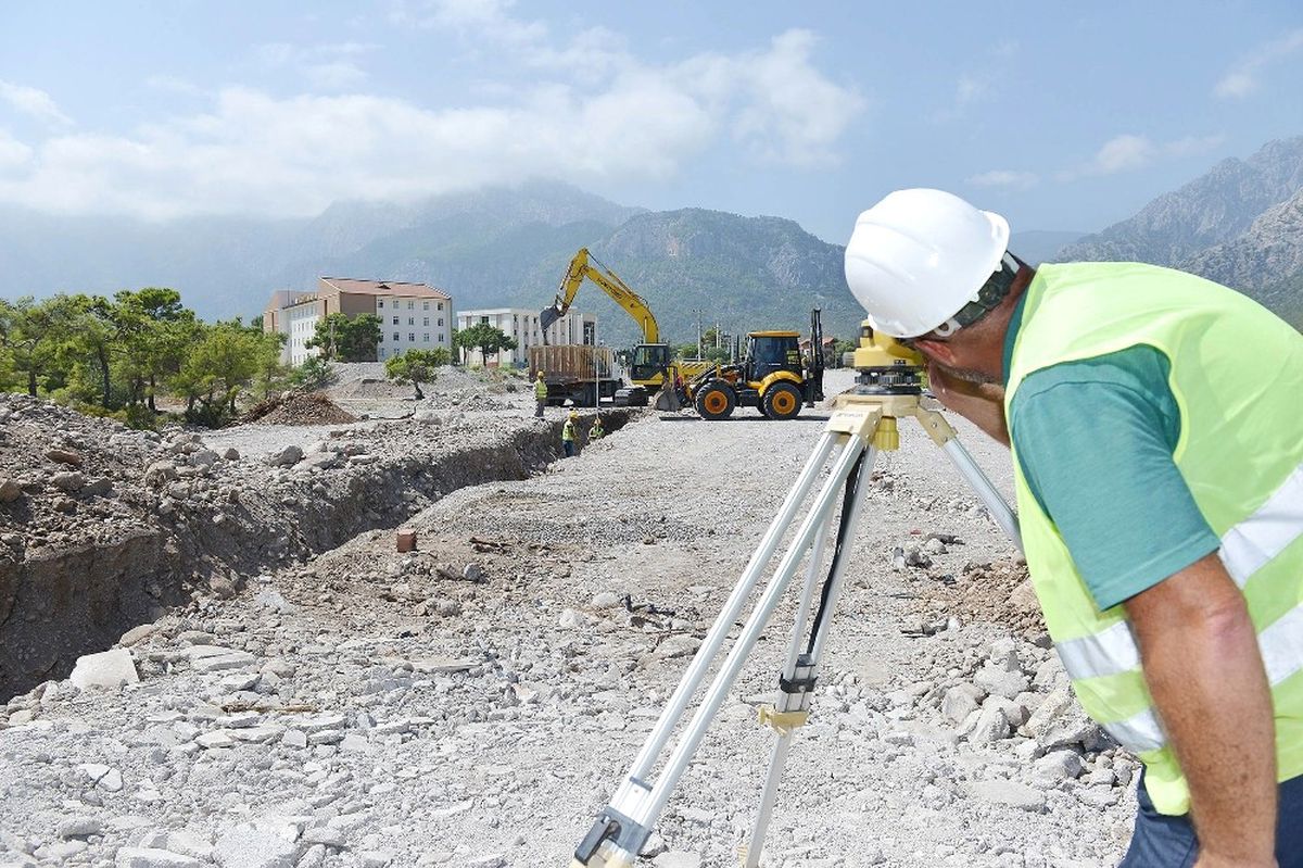 Batı İlçeleri Altyapısına 10 Milyonluk Yatırım