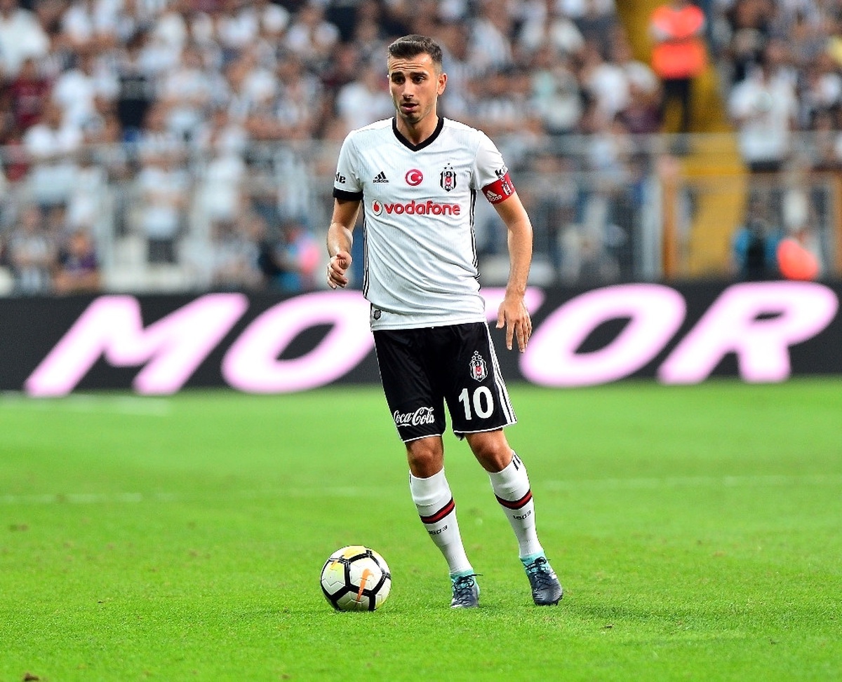 Beşiktaş\'tan Oğuzhan Özyakup Açıklaması