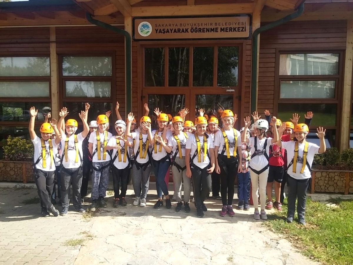 Bilgi Evleri\'nde Çocuklar İçin Son Tatil Eğlencesi