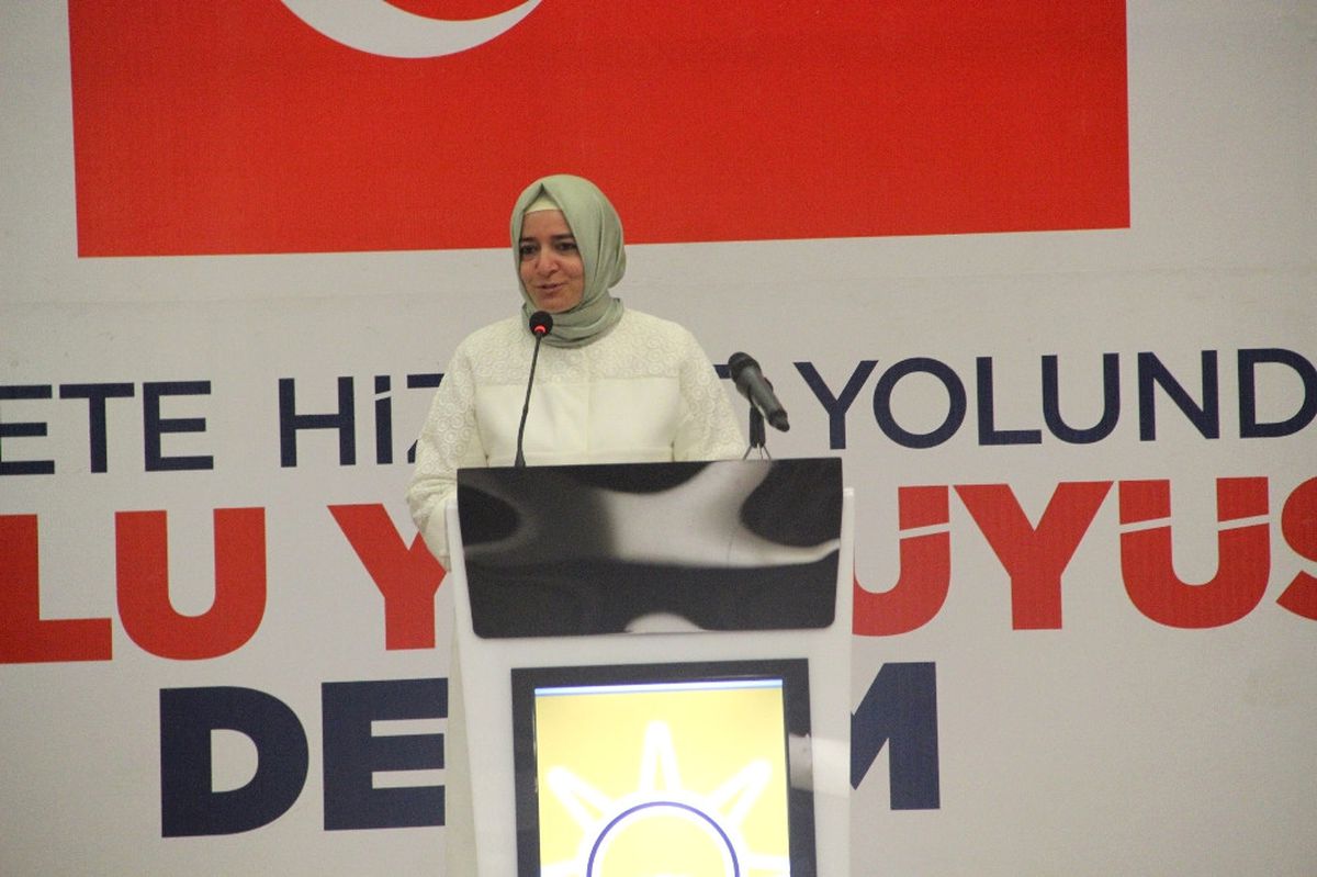 Bu Ayıbı Bütün Şehit Aileleri Üzüntü ile Karşıladı"
