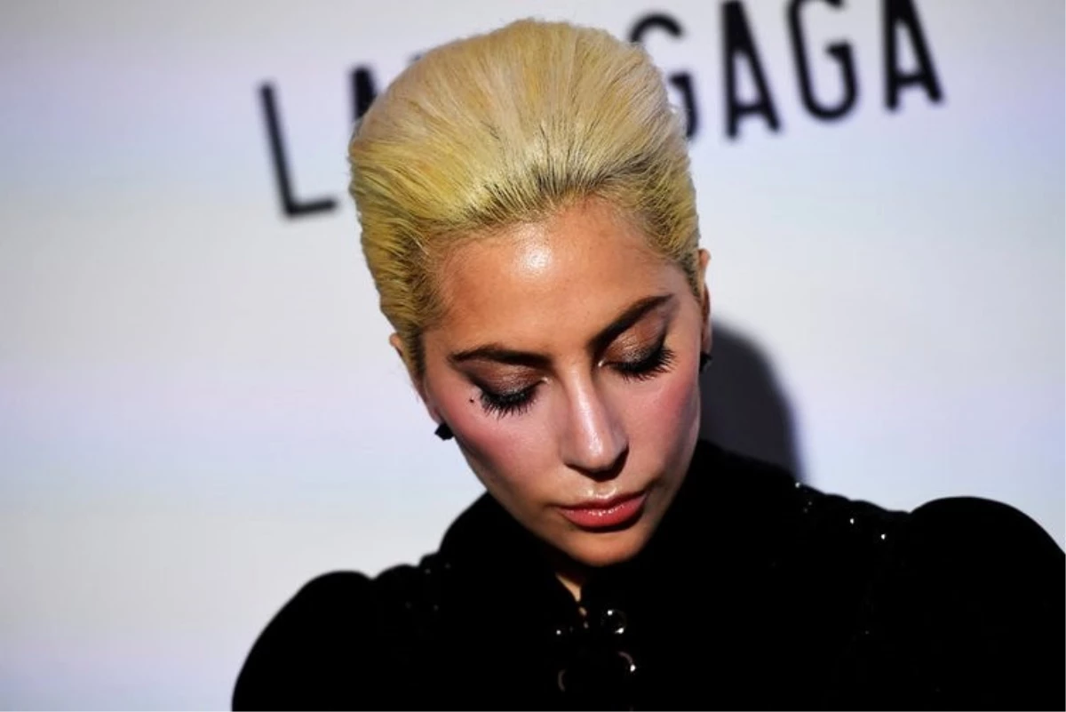 Çağın Hastalığı, Lady Gaga\'yı Sahneden Kopardı