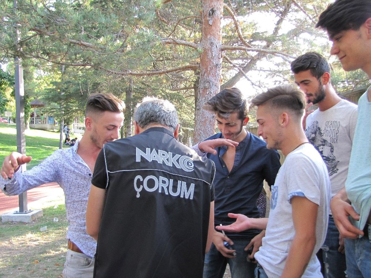 Çorum\'da Narkotimler Sokağa İndi