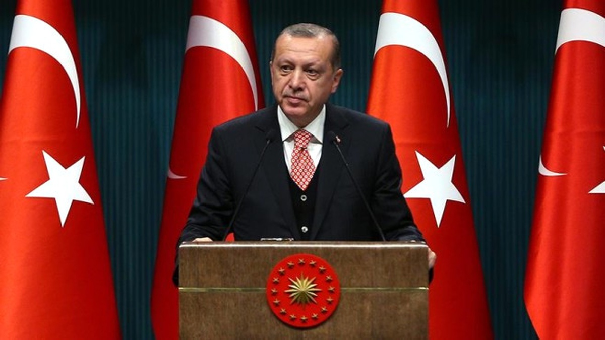 Cumhurbaşkanı Recep Tayyip Erdoğan, "Şu Anda 2017-2018 Eğitim Öğretim Dönemi Kredi Burs Olayı Biz...