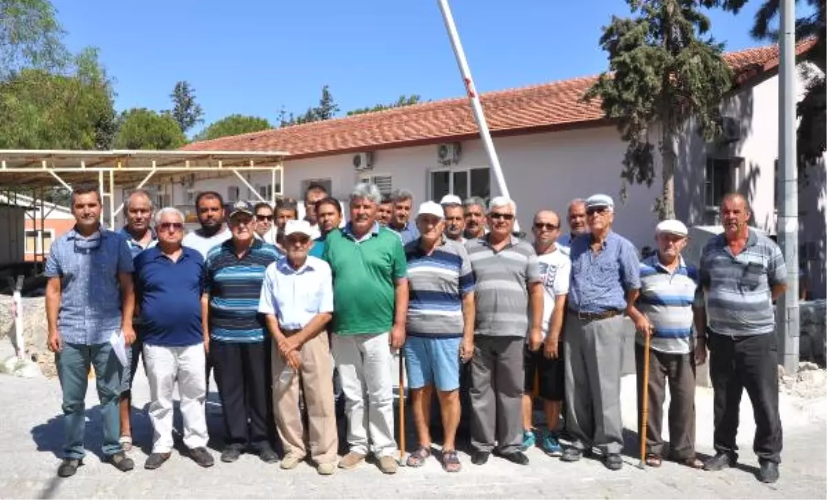 Datça'da MHP'den 22 İstifa