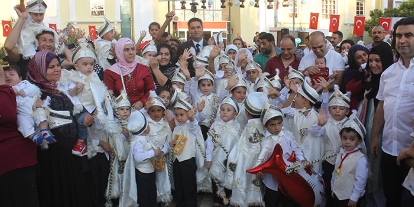 Diyarbakır\'da Toplu Sünnet Töreni