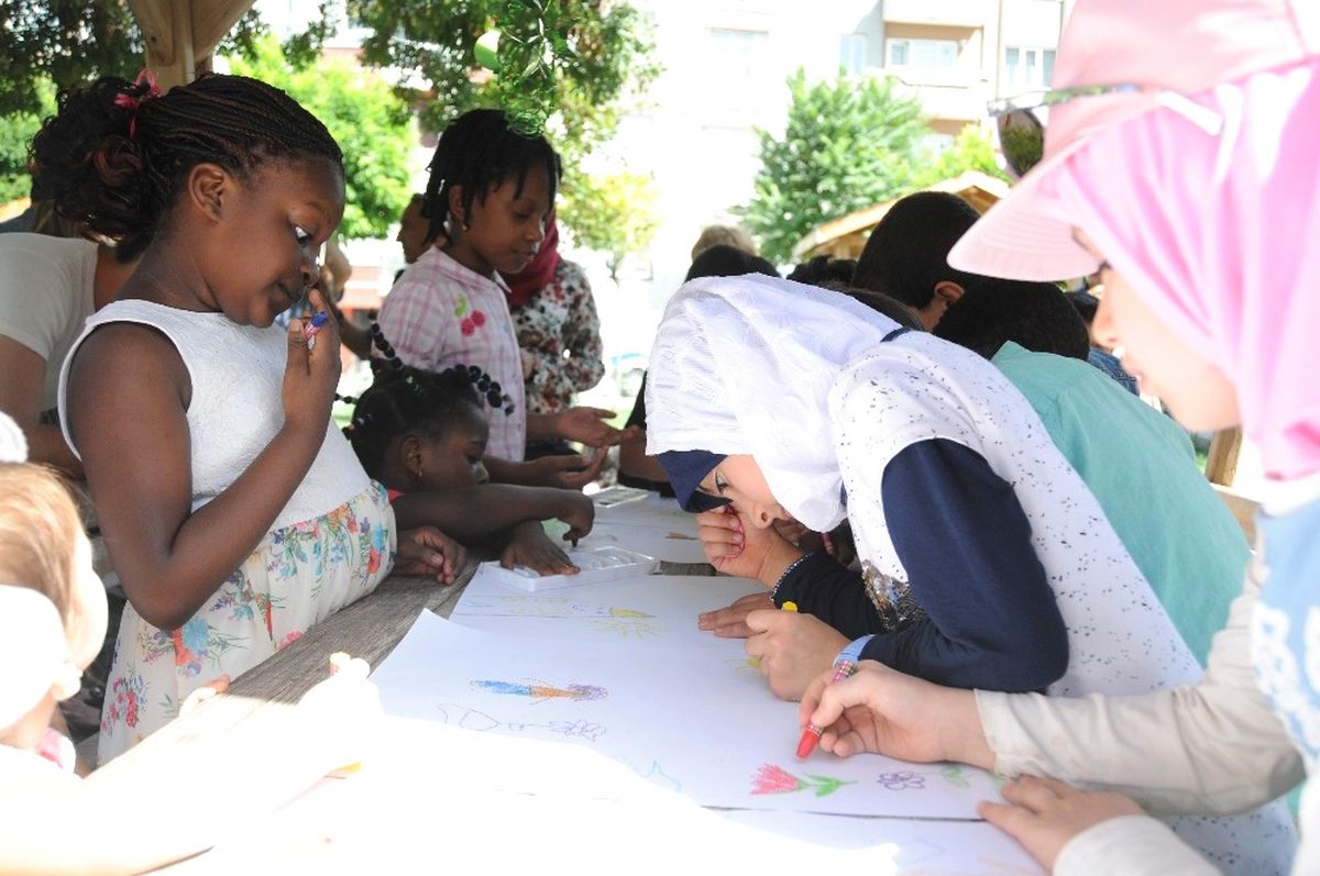 Dünyanın Renkleri Aynı Toprakta Buluştu