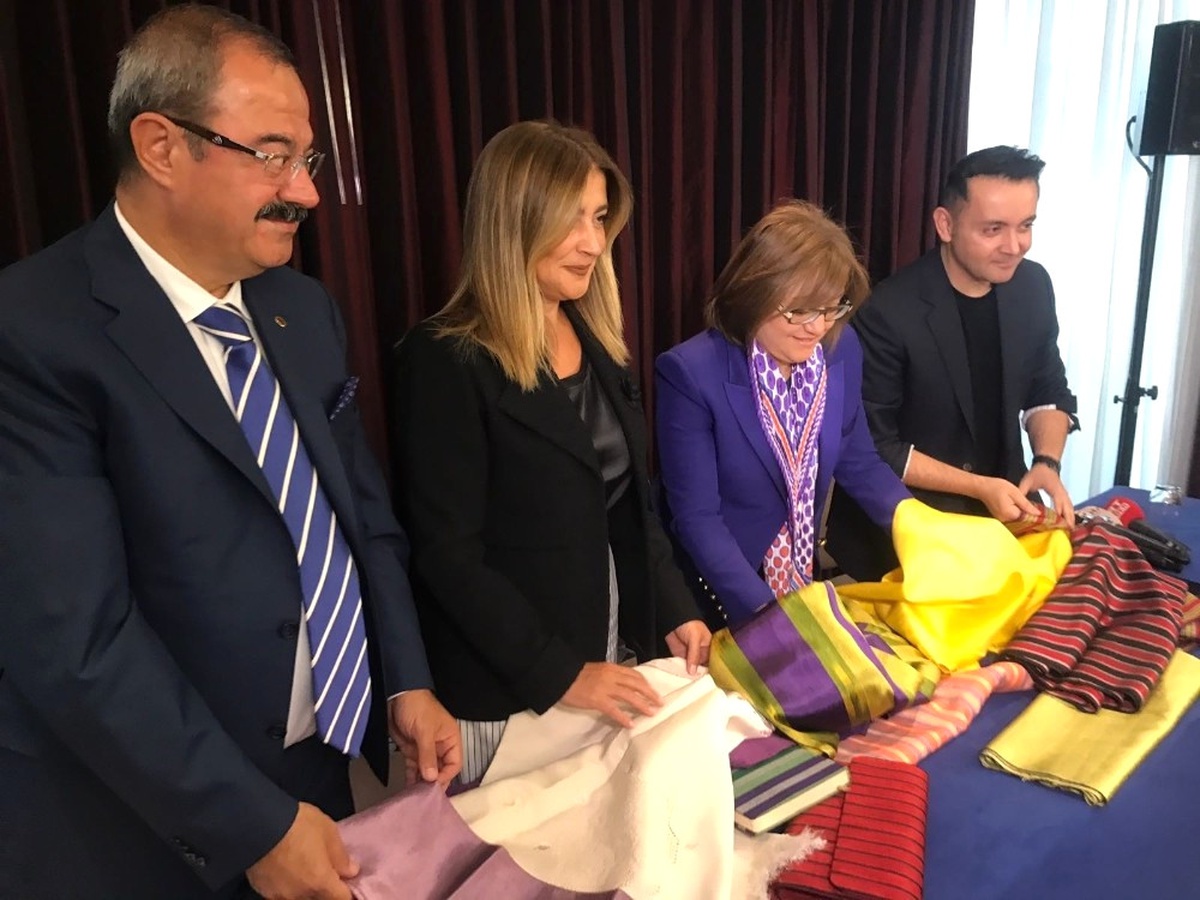 Gaziantep\'in Kutnu Kumaşı Londralılara Tanıtılacak