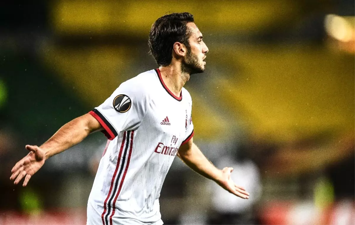 Hakan Çalhanoğlu Yıldızlaştı, Milan Coştu