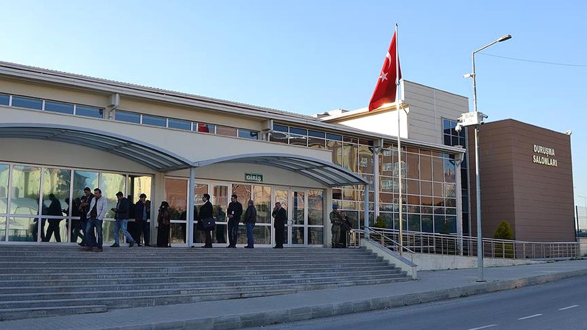 İstanbul\'da 149 Polisin Yargılandığı "Bylock" Davasında Ara Karar