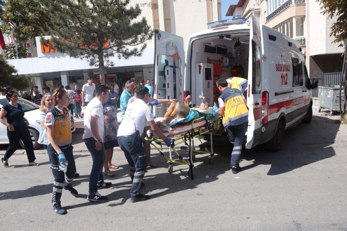Kimyasal Madde Üretimi Yapılan Binada Patlama: 3 Yaralı
