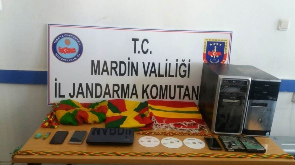 Mardin\'de Terör Operasyonu: 3 Gözaltı
