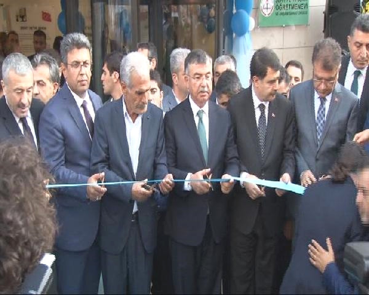 Milli Eğitim Bakanı İsmet Yılmaza: Bu Yıl İstifa Eden Öğretmen Sayısı 207