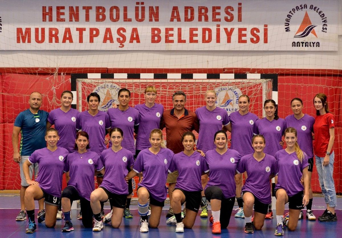 Muratpaşa Sezonu İstanbul\'da Açıyor