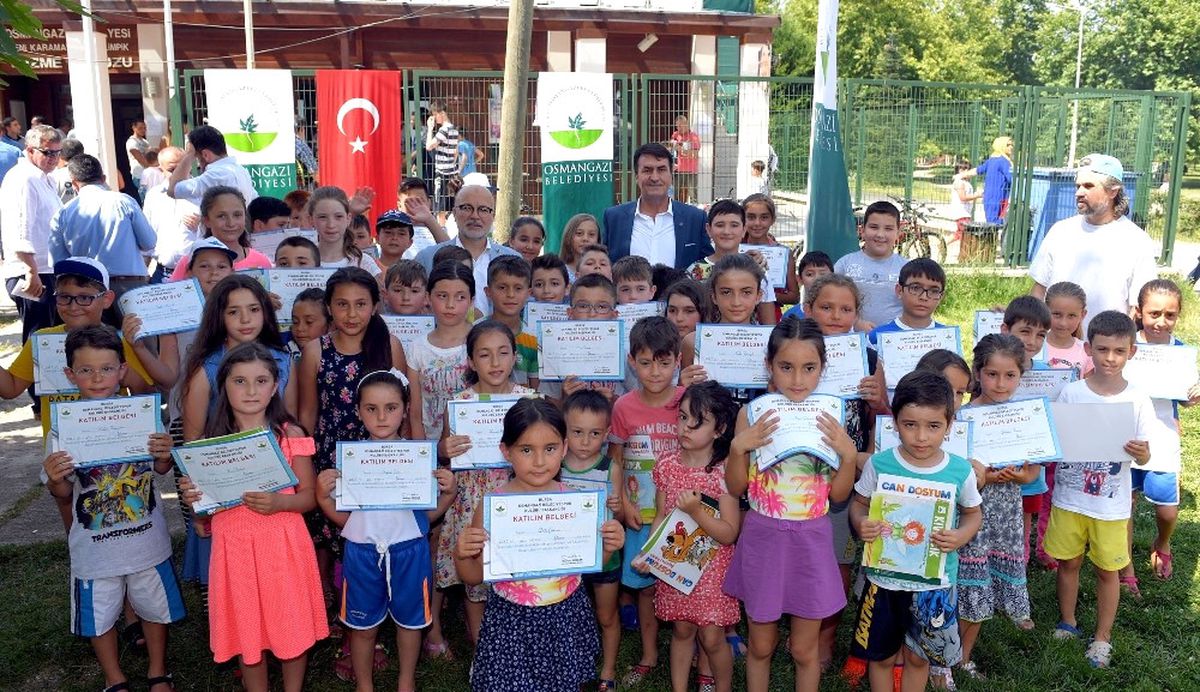 Osmangazi\'de 7 Bin Çocuk Yüzme Öğrendi