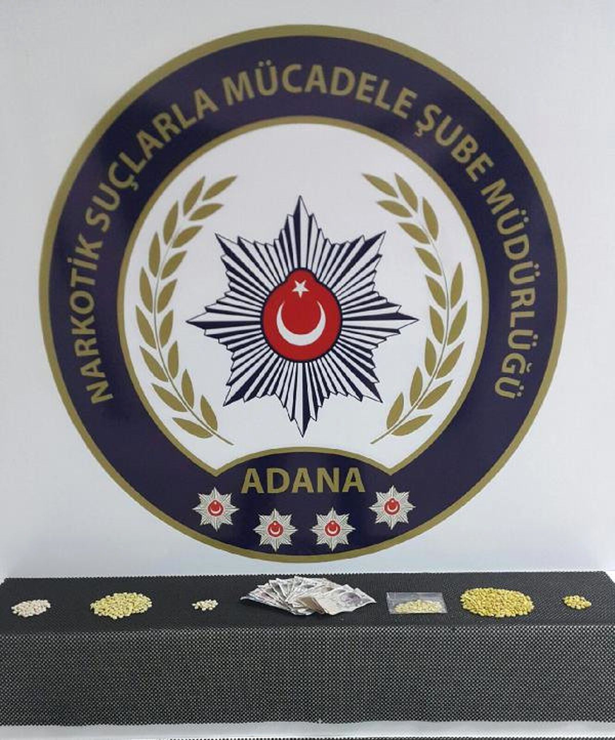 Suriyeli Sığınmacının Evinde 800 Uyuşturucu Hap