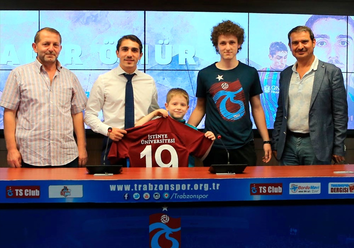 Trabzonspor\'da Abdülkadir\'in Sözleşmesi Uzatıldı