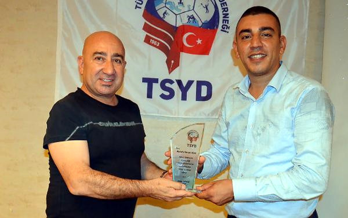 Tsyd\'de Adana Şubesi\'nden \'Futbol Eğitim Semineri\'