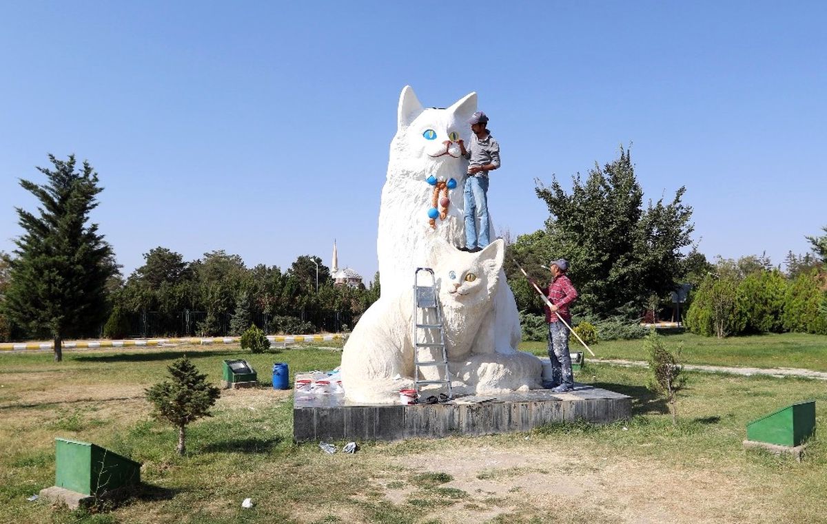 Van\'ın Simgesel Değerleri Onarılıyor