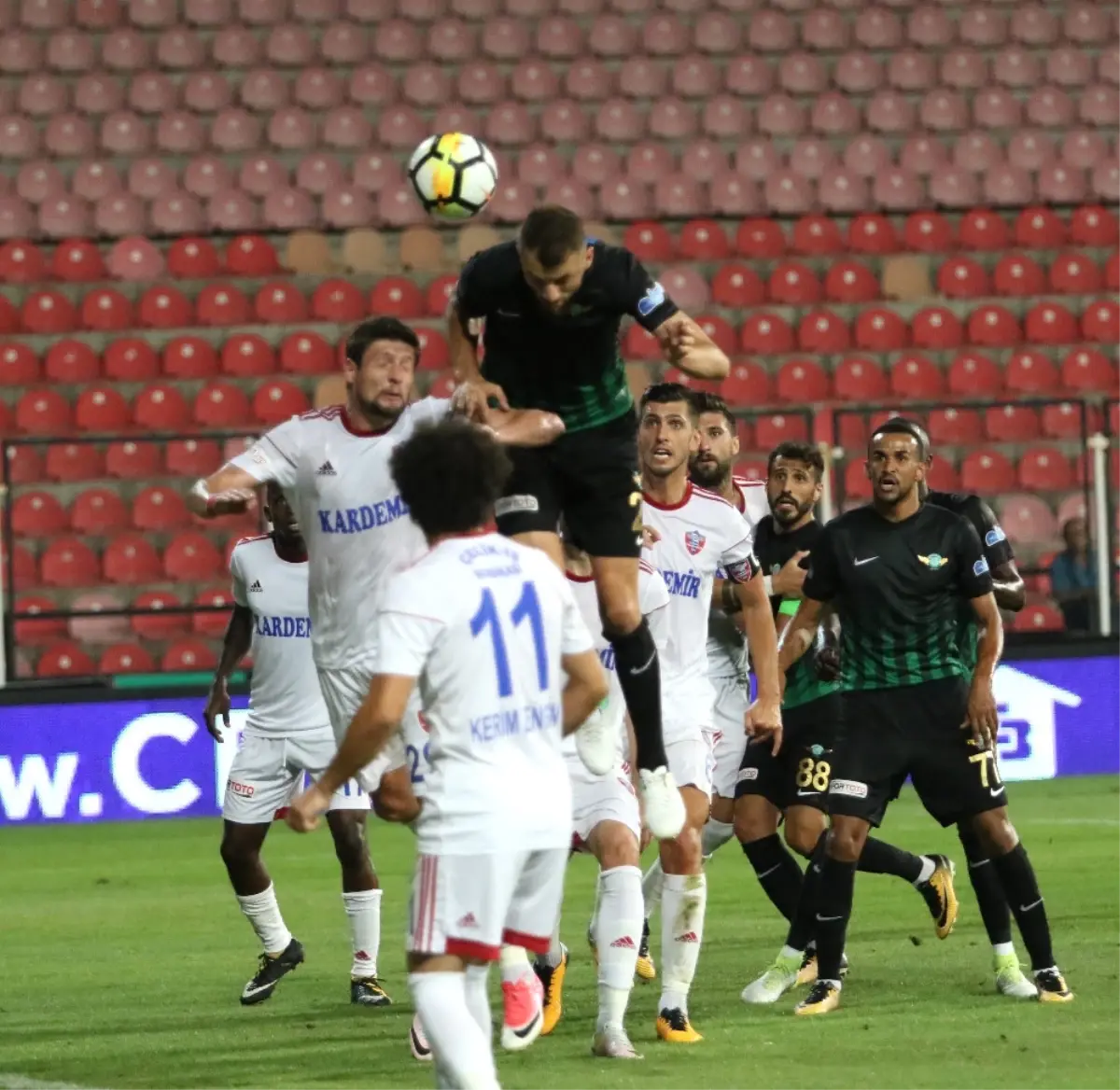 Akhisar 3 Puanı Kaptı