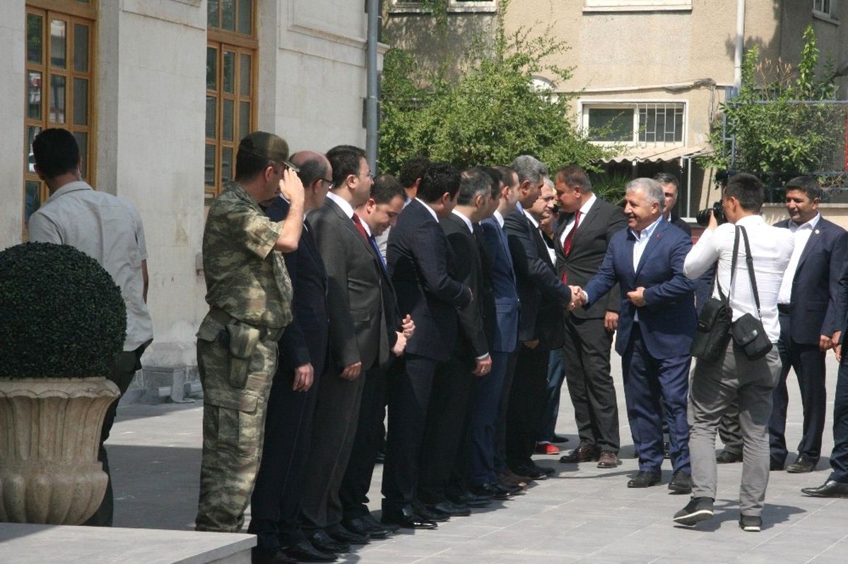 Bakan Arslan Kilis\'te Ziyaretlerde Bulundu