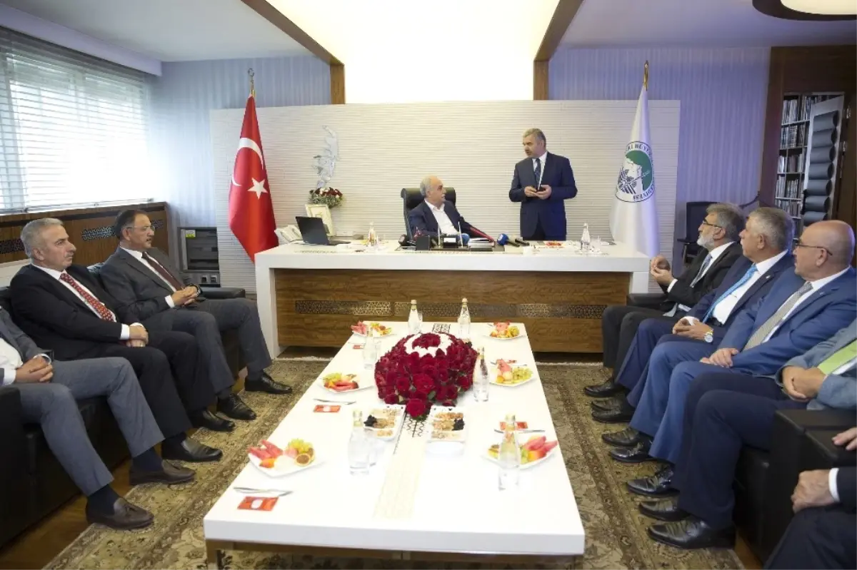 Bakan Fakıbaba: "Kayseri\'den Hiçbir Şeyi Esirgemeyeceğiz"