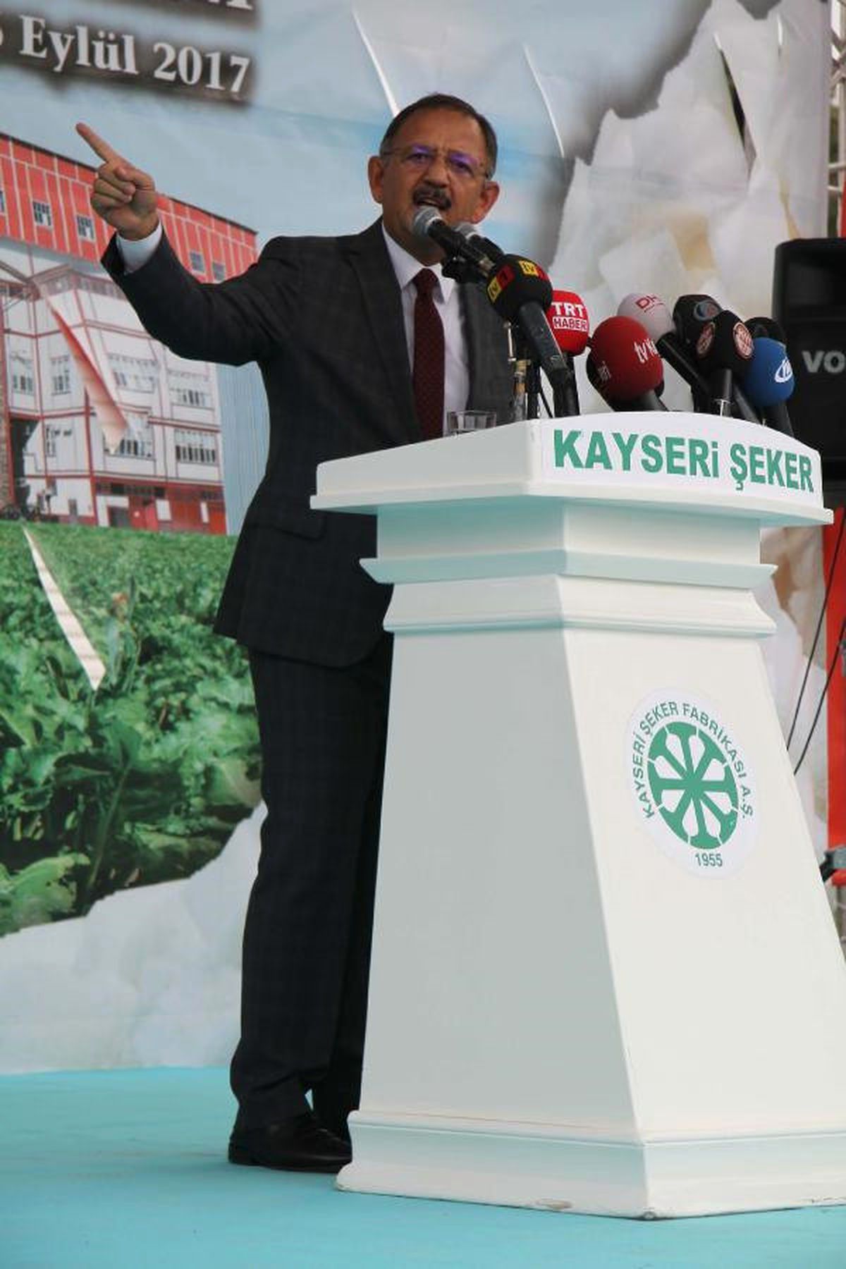 Bakan Özhaseki; Türkiye Ekonomik Olarak Çöksün İstiyorlar