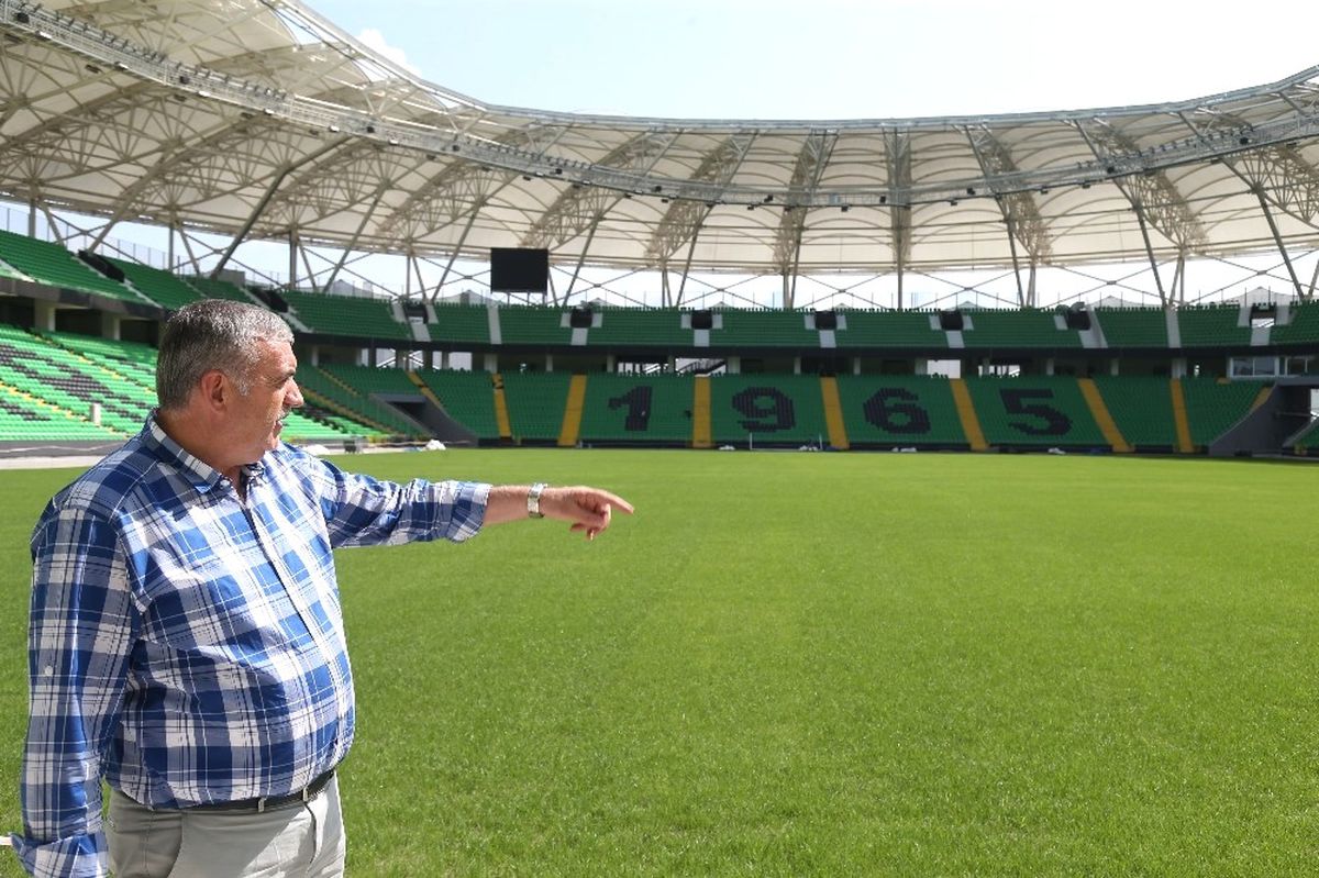 Başbakan Talimat Verdi, Sakarya Stadına 27 Eylül\'de Kavuşuyor