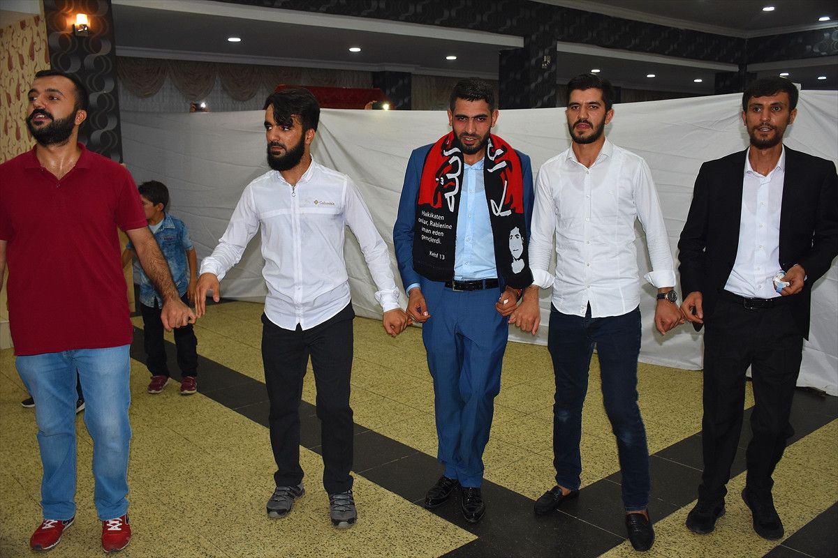Düğününde, Katledilen Arkadaşlarını Unutmadı