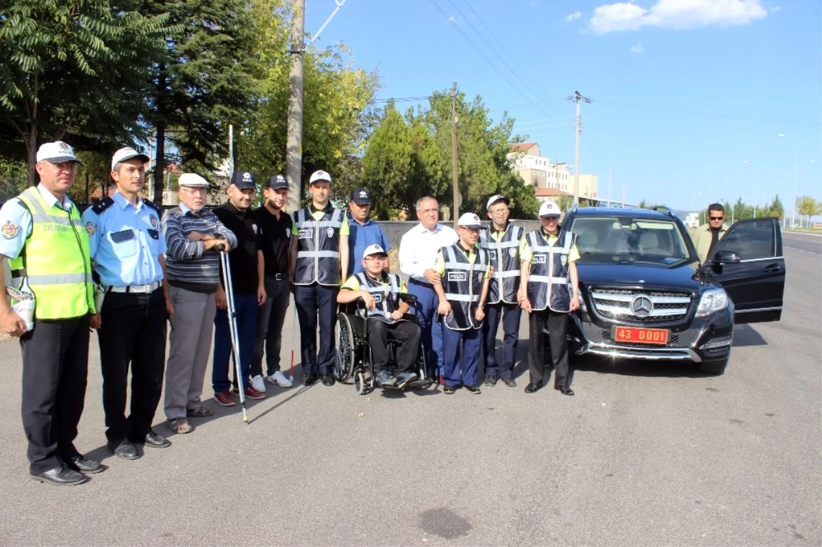 Engelliler Bir Günlüğüne Polis Oldu