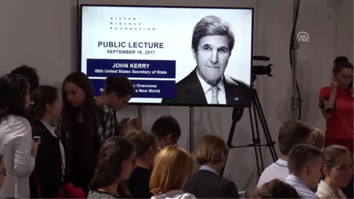 Eski ABD Dışişleri Bakanı Kerry, Ukrayna\'da