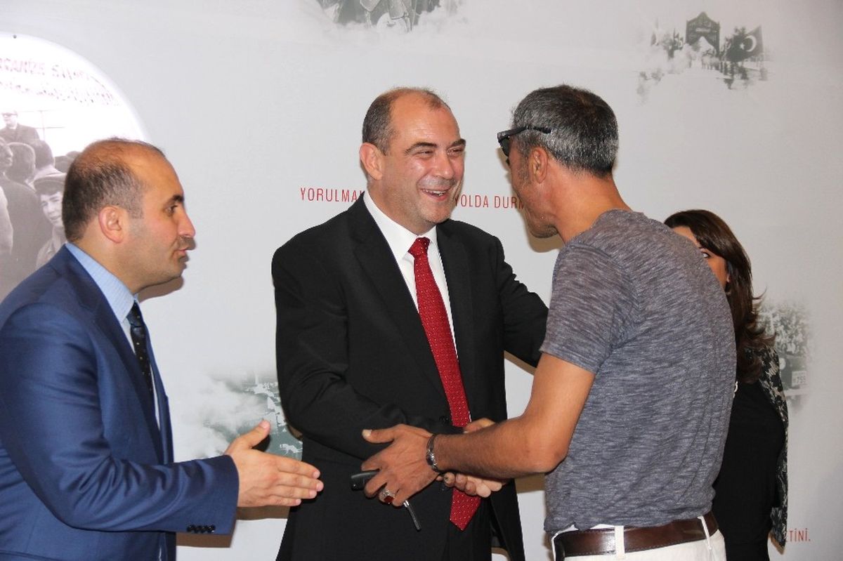 Eso Başkan Adayı Kesikbaş Ekibini Tanıttı