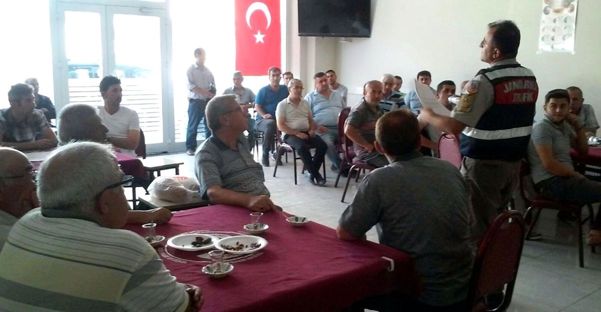 Jandarmadan Okul Servisi Sürücülerine Eğitim