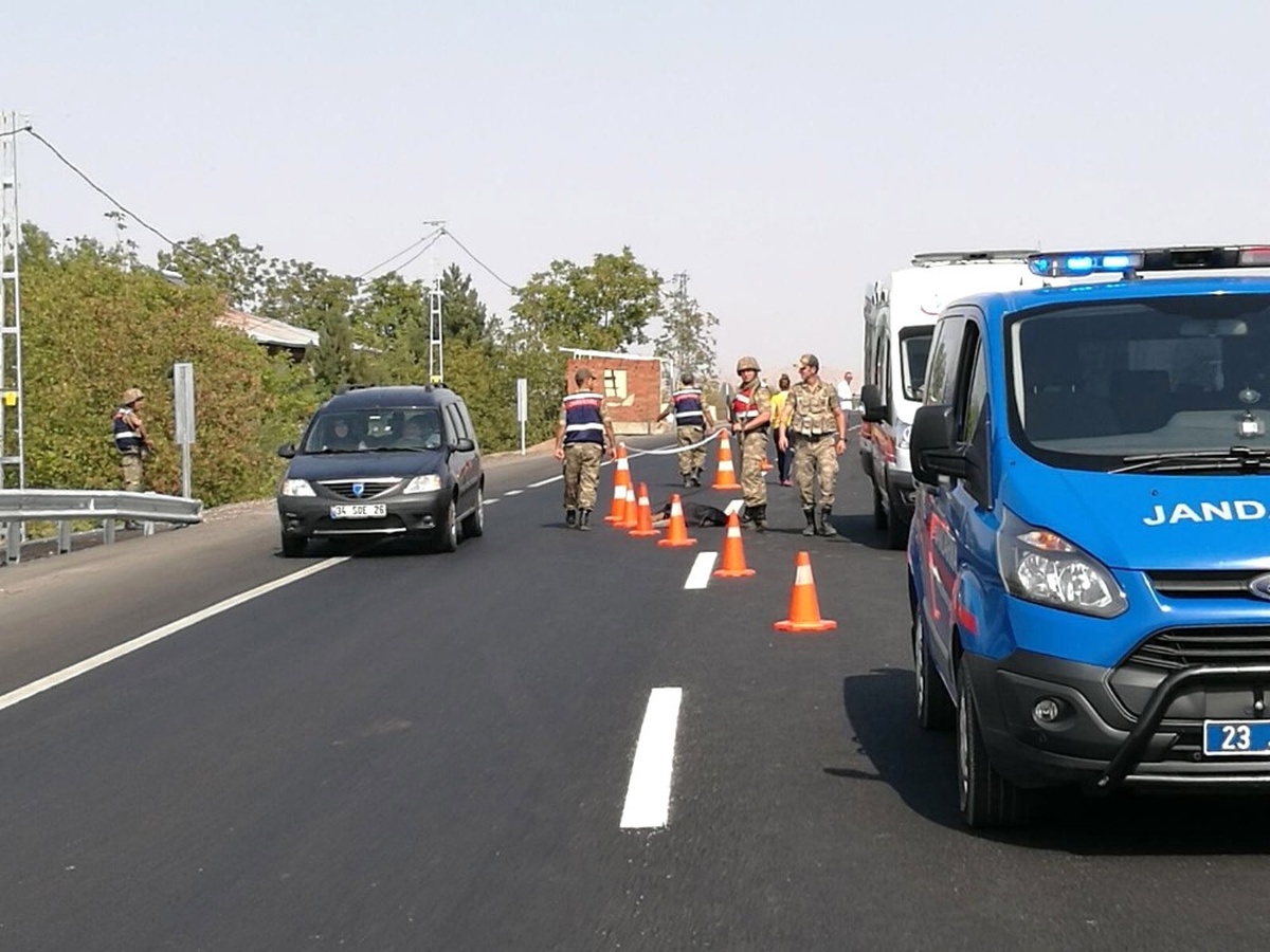 Otomobilin Çarptığı Yaşlı Kadın Hayatını Kaybetti
