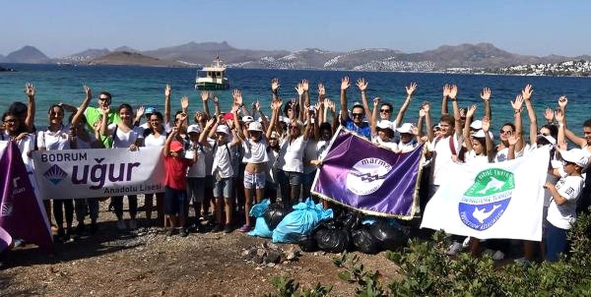 Turmepa\'dan Bodrum\'da Kıyı Temizlemeye Destek