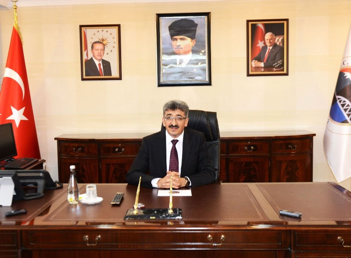 Vali Bilmez\'den 2017-2018 Eğitim-öğretim Yılı Mesajı