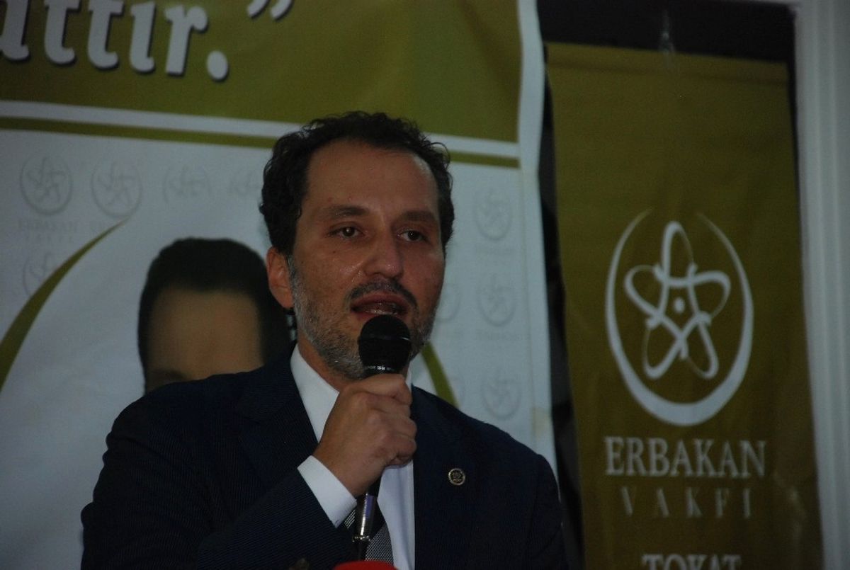 Erbakan: "Anadolu\'ya Milli Görüş Mayasını Çalmak İçin Uğraşıyoruz"