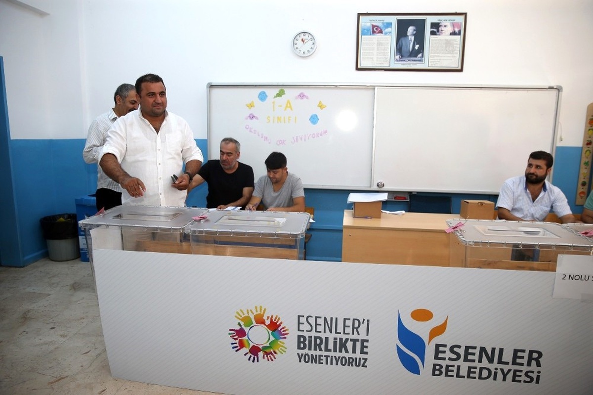 Esenler\'de Pazar Yeri İçin Yapılan Halk Oylamasının Sonuçları Belli Oldu