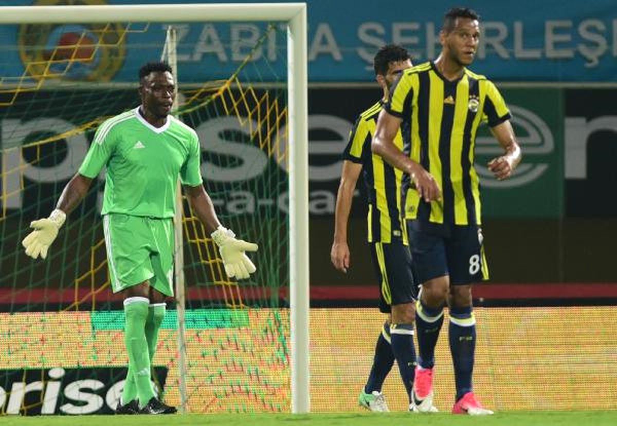Fenerbahçe Arması\'nı Unuttular!