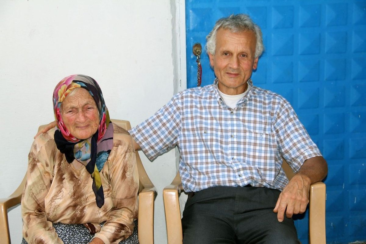 Gelinlerine Üçüncü Torun İçin Teşvik Primi Vadetti