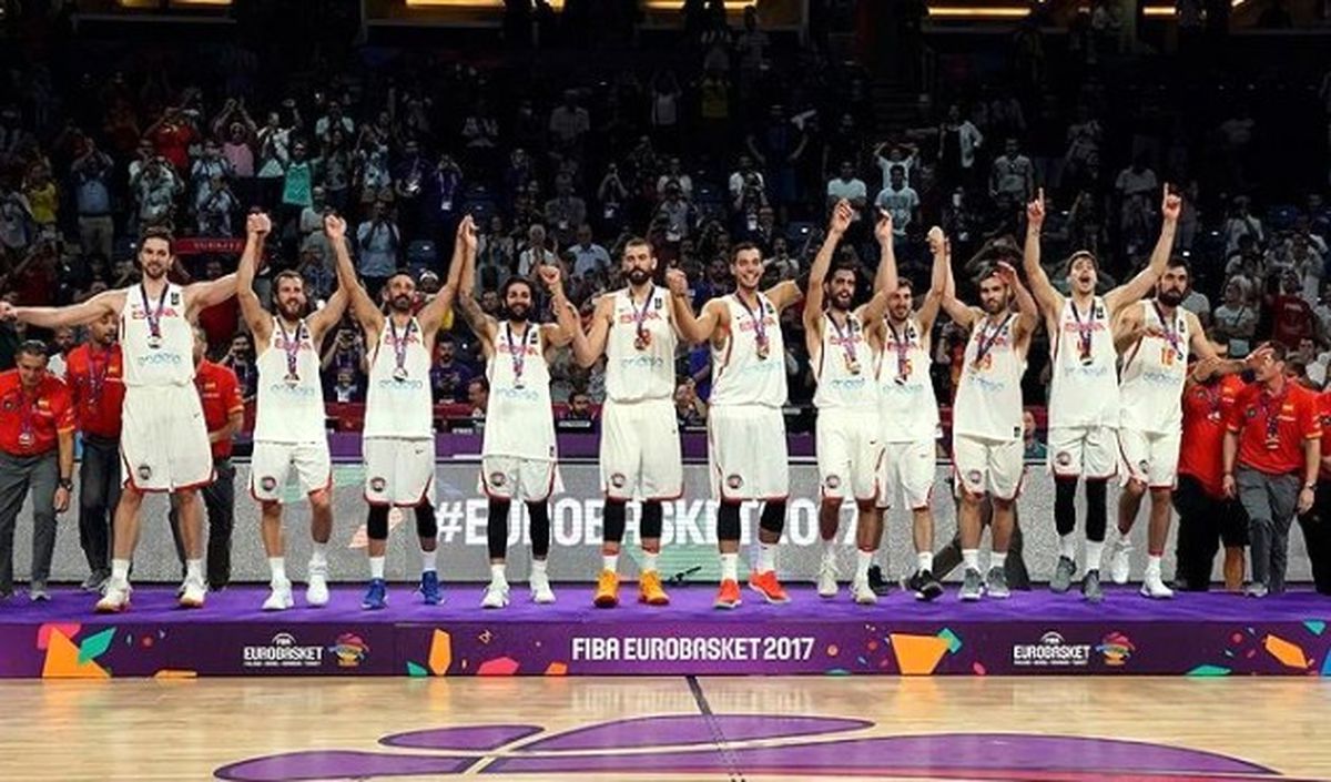 İspanya, Kupayı Madalya ile Tamamladı