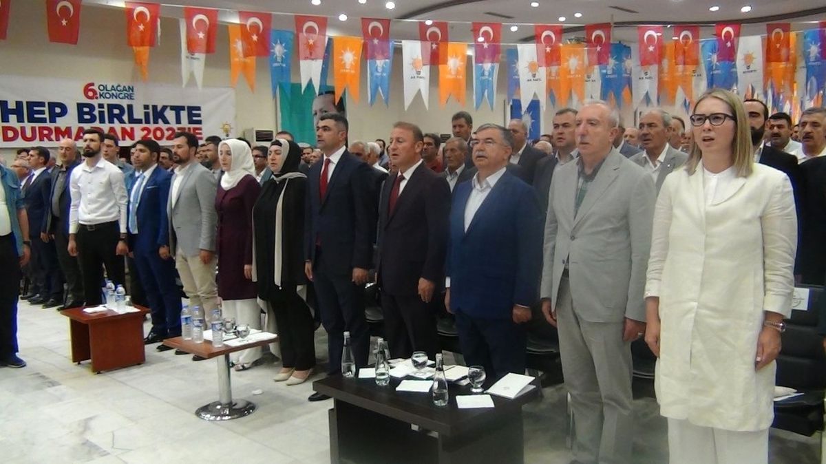 Milli Eğitim Bakanı İsmet Yılmaz: "Türkiye\'de İkili Eğitimi Bitireceğiz"
