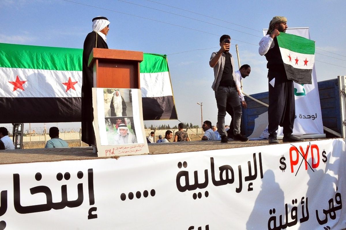 Suriyelilerden Sıfır Noktasında Terör Örgütü Pyd\'ye Tepki