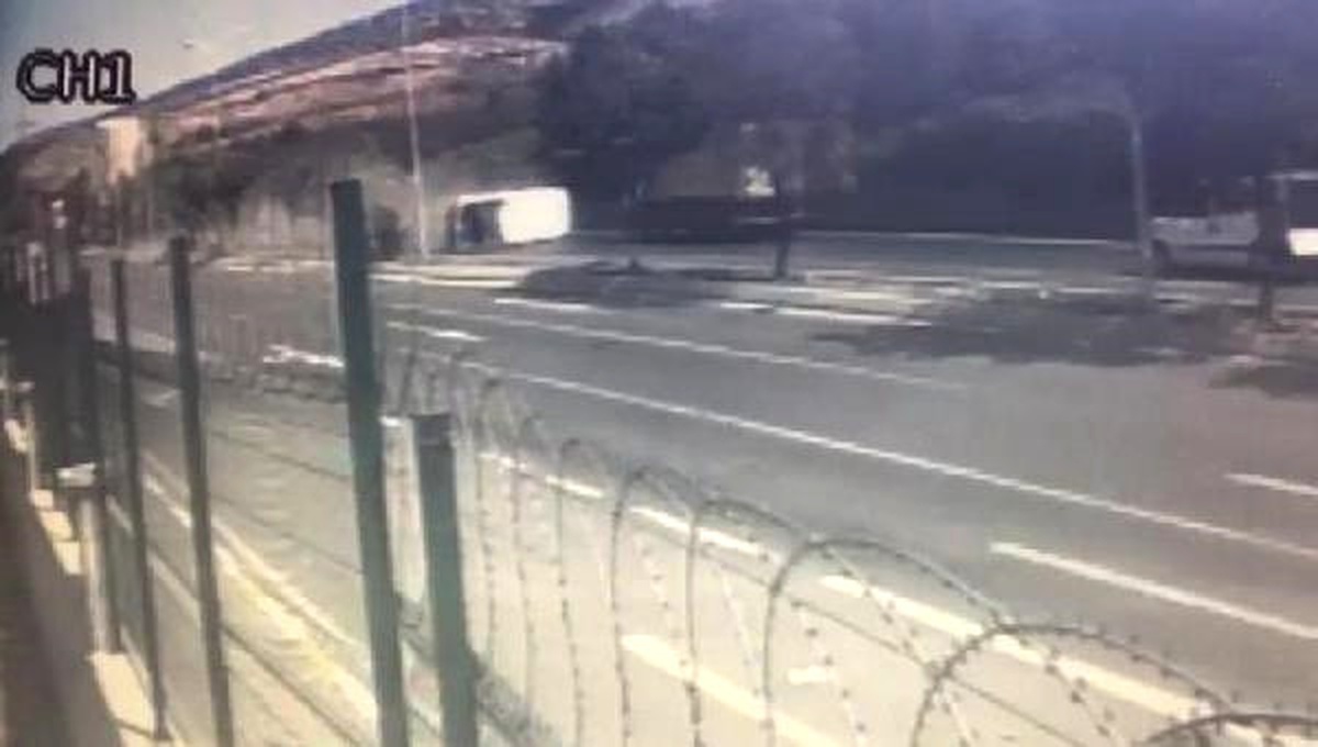 Tuzla\'da 1 Kişinin Öldüğü Feci Kaza Güvenlik Kamerasında