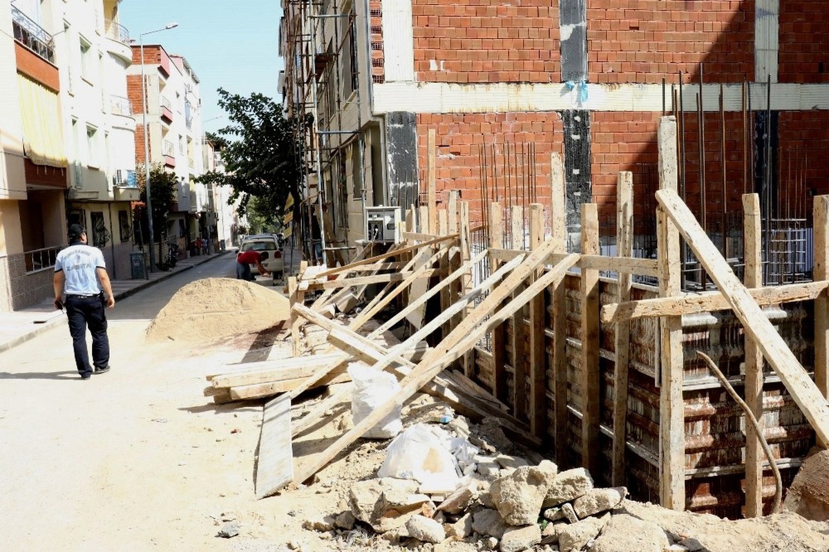 Yunusemre Zabıtası Denetimleri Sıklaştırdı
