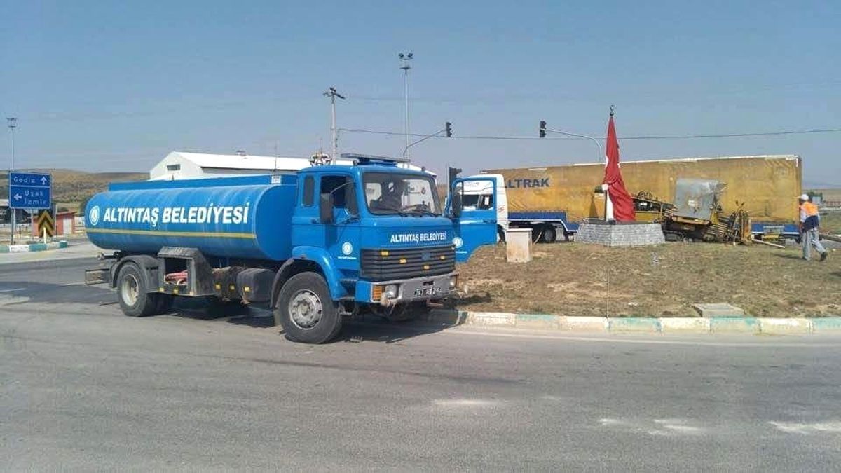 Altıntaş\'ta Aydınlatma Çalışmaları